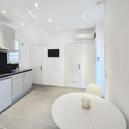 - Apartment *